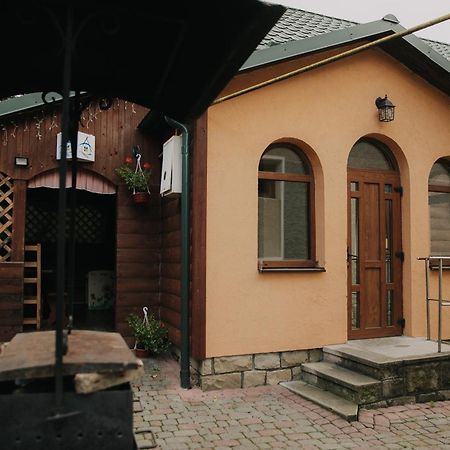 Dereviy Vila Yaremche Exterior foto