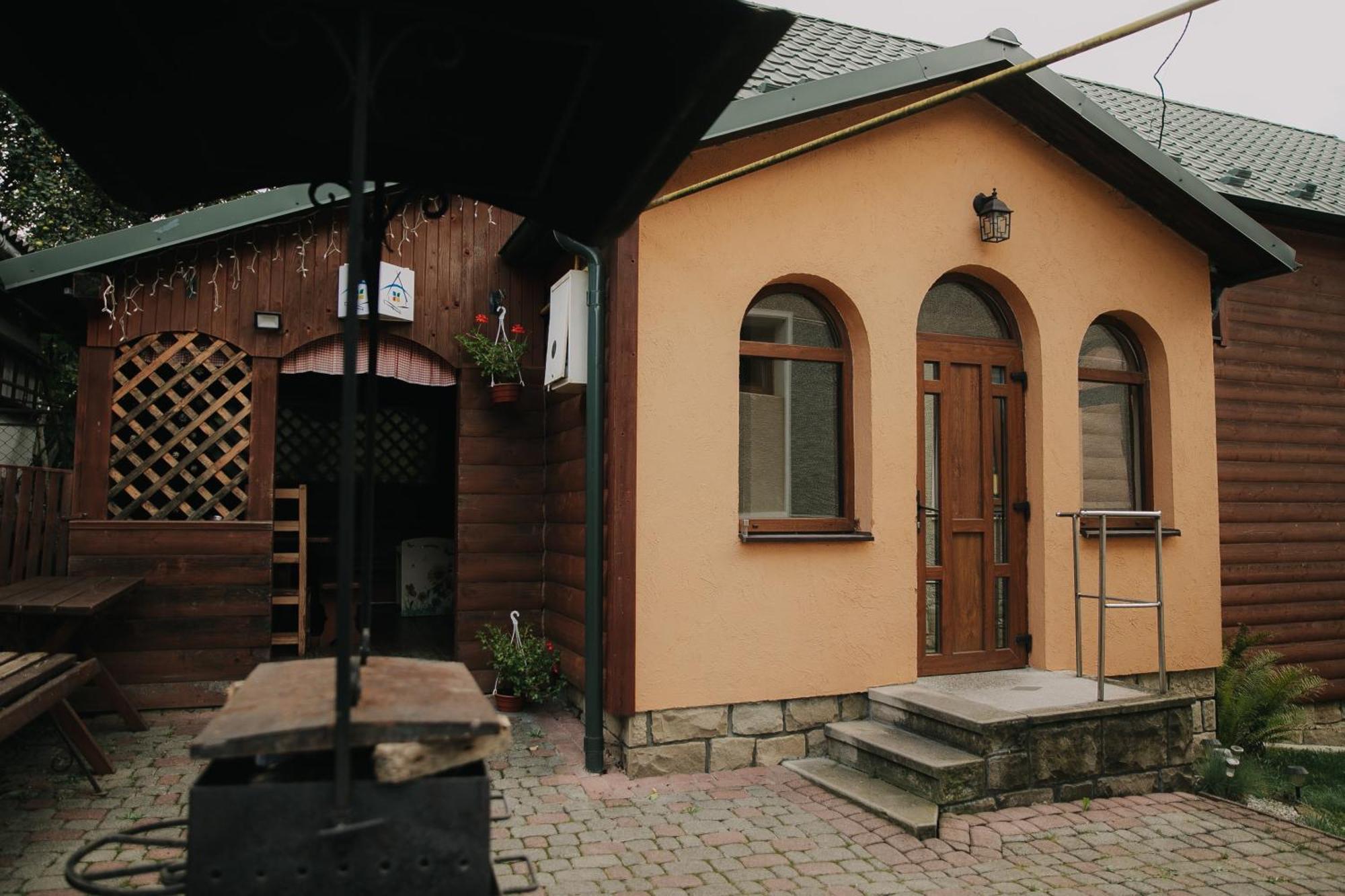 Dereviy Vila Yaremche Exterior foto